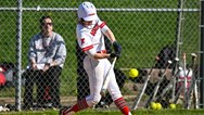 Softball group and conference rankings for April 20: Upsets cloud title races
