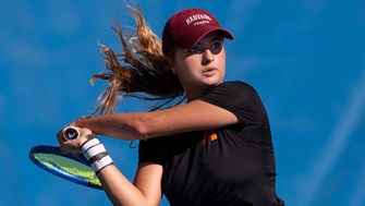 Stephanie Yakoff of Fort Lee is the NJ.com girls tennis Player of the Year, 2022