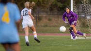 Who are the top returning girls soccer save leaders in 2023?